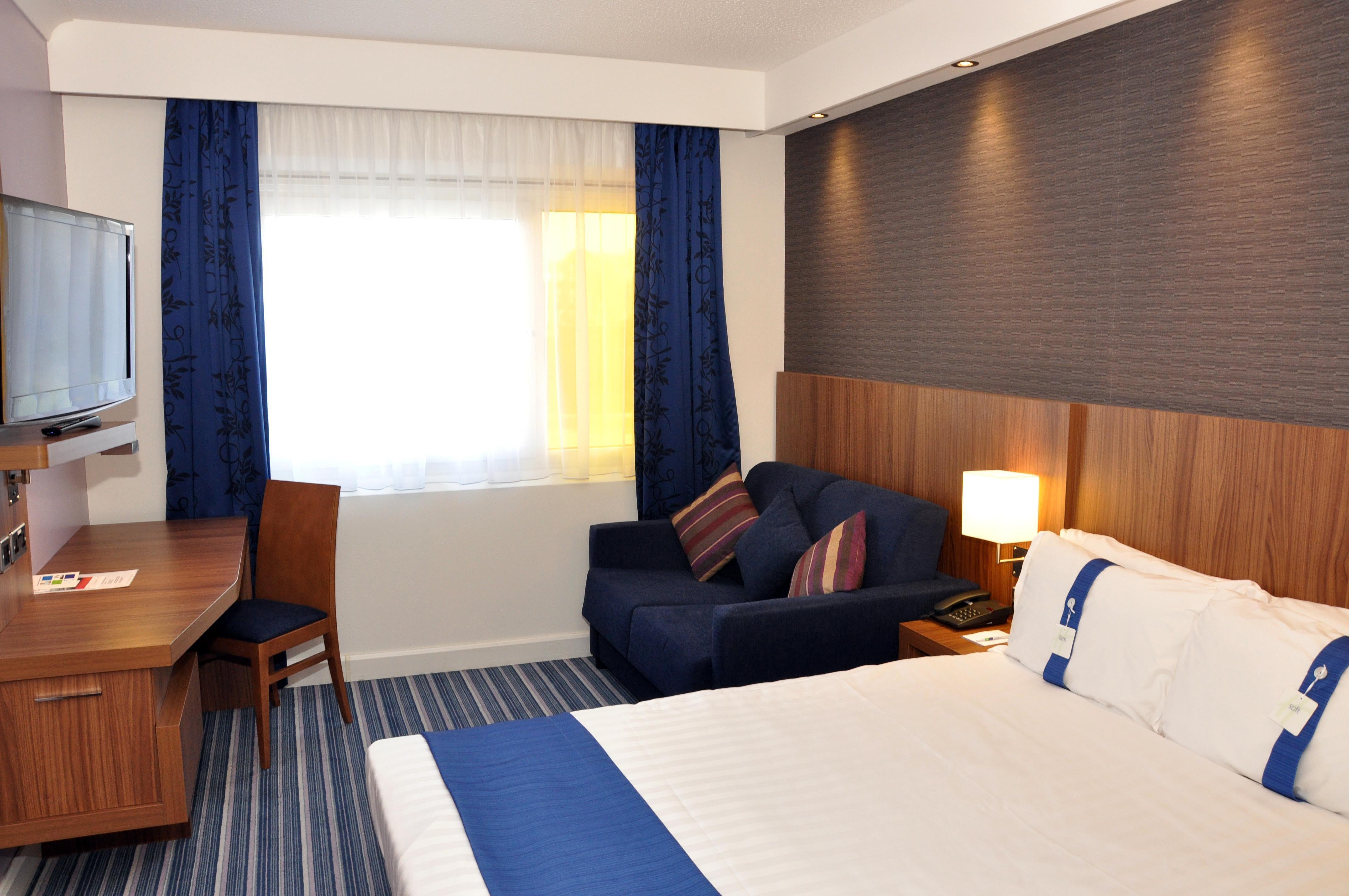 Holiday Inn Express, Chester Racecourse By Ihg Exterior foto