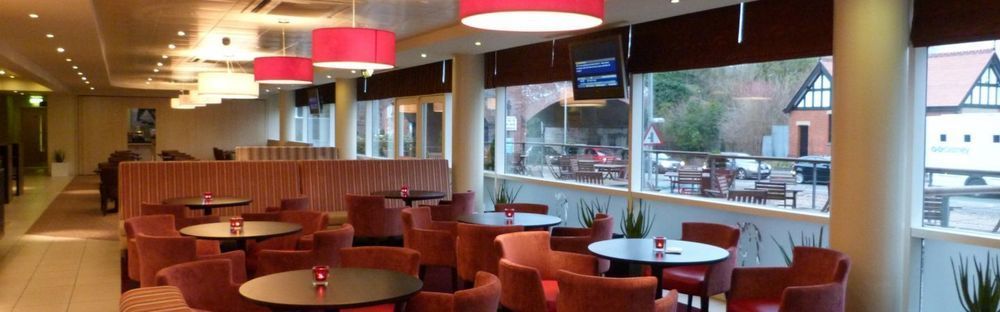 Holiday Inn Express, Chester Racecourse By Ihg Exterior foto